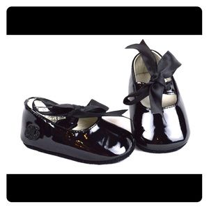 Black patent leather shoes